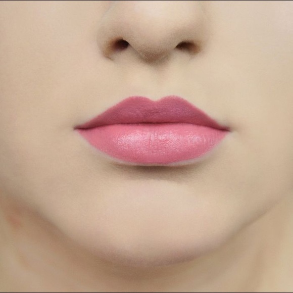 Bellapierre Lipstick in Catwalk - Picture 6 of 7